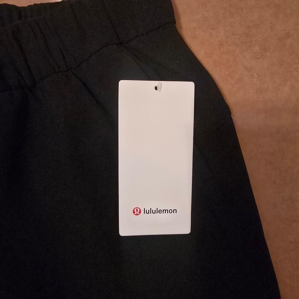 Lululemon Women's Black Joggers-tracksuits - Picture 3 of 3